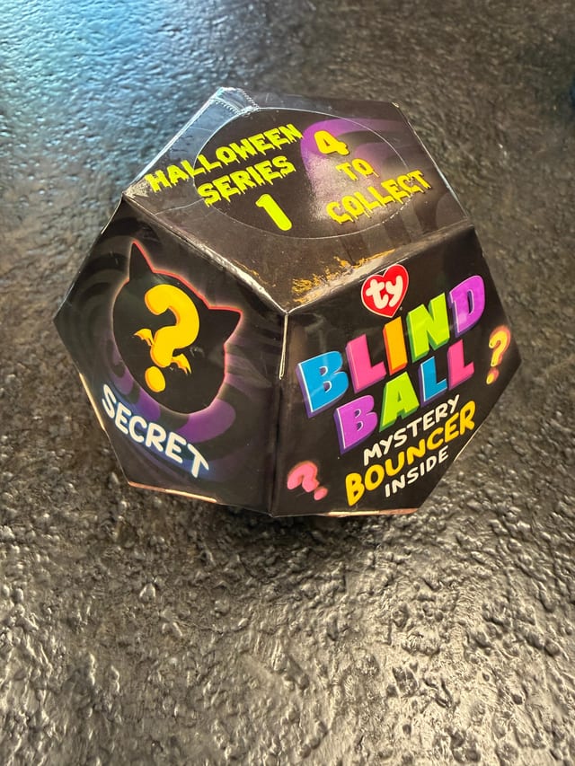 Mystery Haloween Beanie Bouncer Ball????.